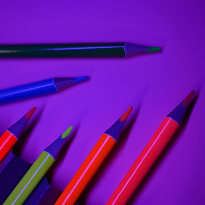 Набор цветных карандашей NEON, бежевый