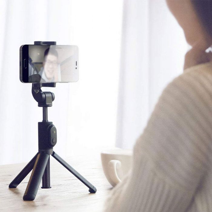 Монопод-трипод Xiaomi Mi Selfie Stick Tripod Bluetooth, черный