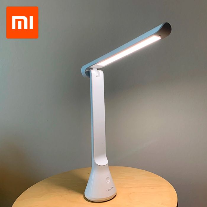 Настольный светильник Yeelight Rechargeable Folding Desk Lamp Z1, белый