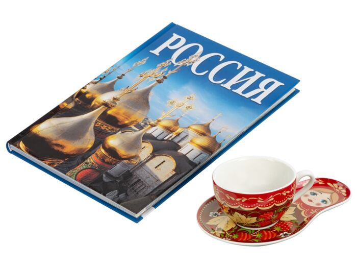 Набор Моя Россия: чайно-кофейная пара Матрешка и книга Россия на русском. языке