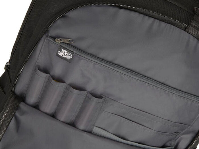 Рюкзак Ravy для ноутбука 15.6 с защитой RFID, черный