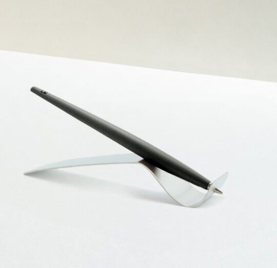 Шариковая ручка Pininfarina Piuma A MODERN CLASSIC CHARCOAL, черный